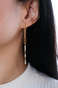 Rose Pearl Rain Asymmetrical Gold Chain Earrings