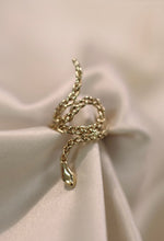 Load image into Gallery viewer, Snake Ring | DIVINE Collection