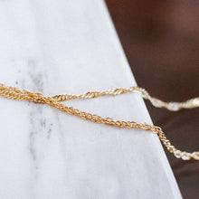Load image into Gallery viewer, Minimalist Classic Gold Chokers