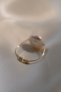 Statement Pearl Ring