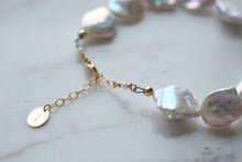 Load image into Gallery viewer, Sunkissed Pearl Bracelet