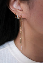 Load image into Gallery viewer, Rose Pearl Rain Asymmetrical Gold Chain Earrings