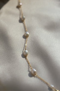 White Pearl River Bracelet