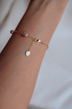Load image into Gallery viewer, Lilac Pearl River Bracelet
